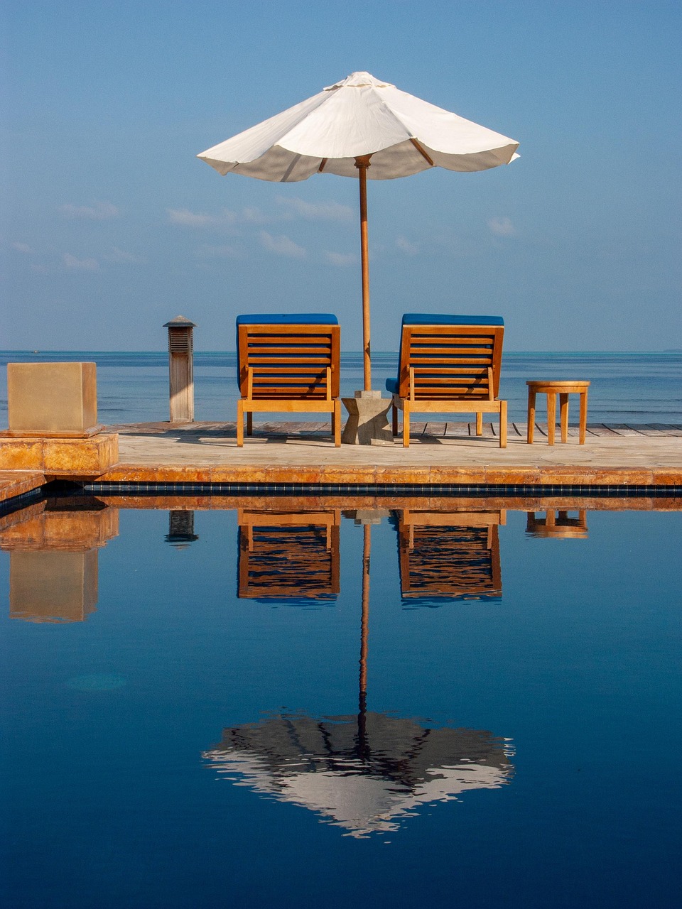 deck chairs, parasol, vacation, ocean, nature, maldives, beach resort